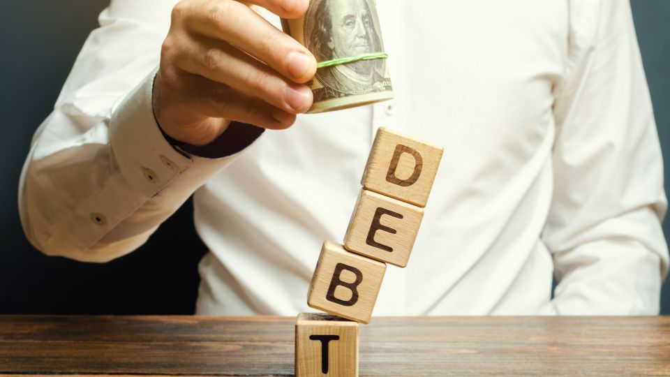 מחיקת חובות - איך עושים זאת בפועל